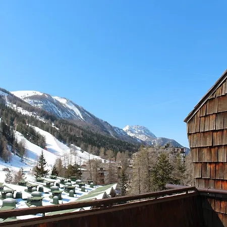 Praloup 1600 Avec Belle Vue * Пра-Лу