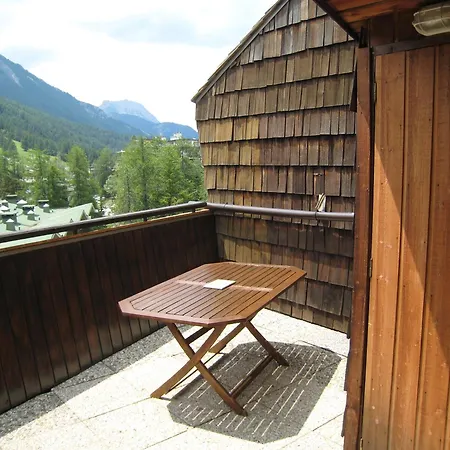 Praloup 1600 Avec Belle Vue * Пра-Лу